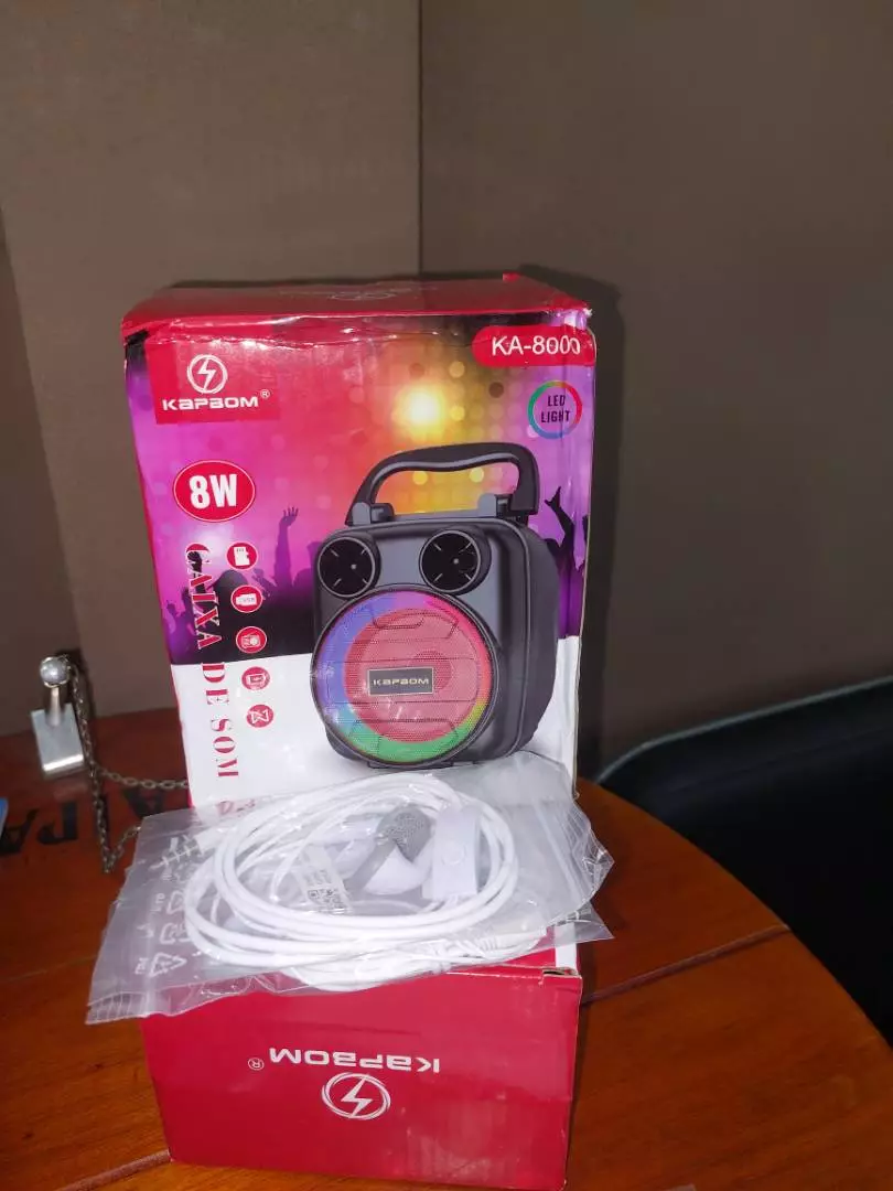 Caixa de Som Bluetooth 5.0 10W RGB Bateria Longa Duração IZEBOOST SOUND photo review