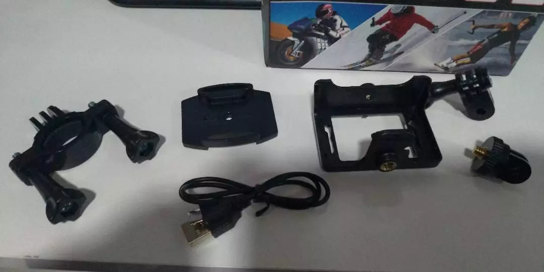 Câmera Esportiva 4K Ultra HD à Prova D'Água Wi-Fi IZEADVENTURE PRO photo review