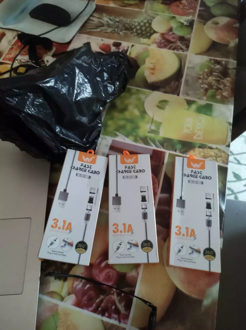Cabo Carregador Magnético 3 em 1 USB Tipo C Lightning MicroUSB 1m Resistente IZELINK POWER photo review