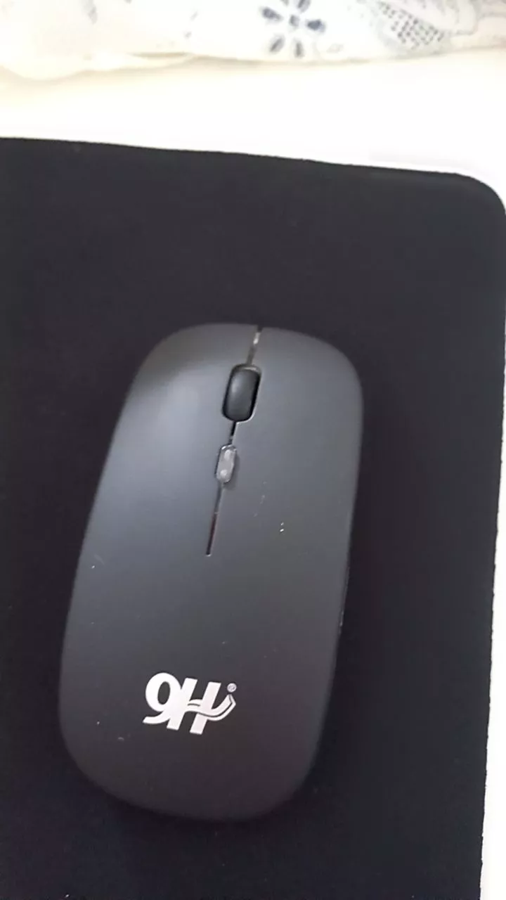 Mouse Sem Fio Recarregável RGB Bluetooth Silencioso IZECLIC PRO photo review