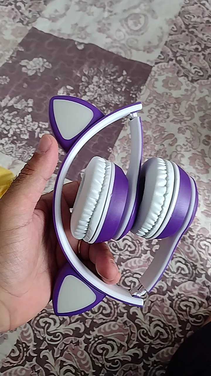 Fone Bluetooth Orelha de Gato LED Dobrável Microfone IZEFUN PLAY photo review