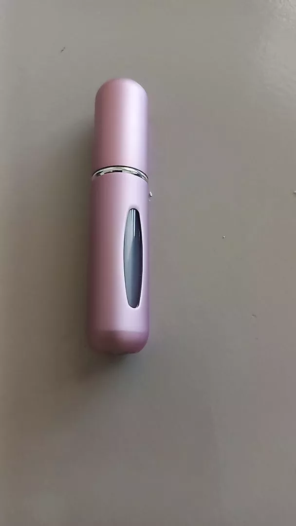 Kit Porta Perfume Recarregável 5ml Visor Portátil Antivazamento IZEFRAGRANCE POCKET photo review