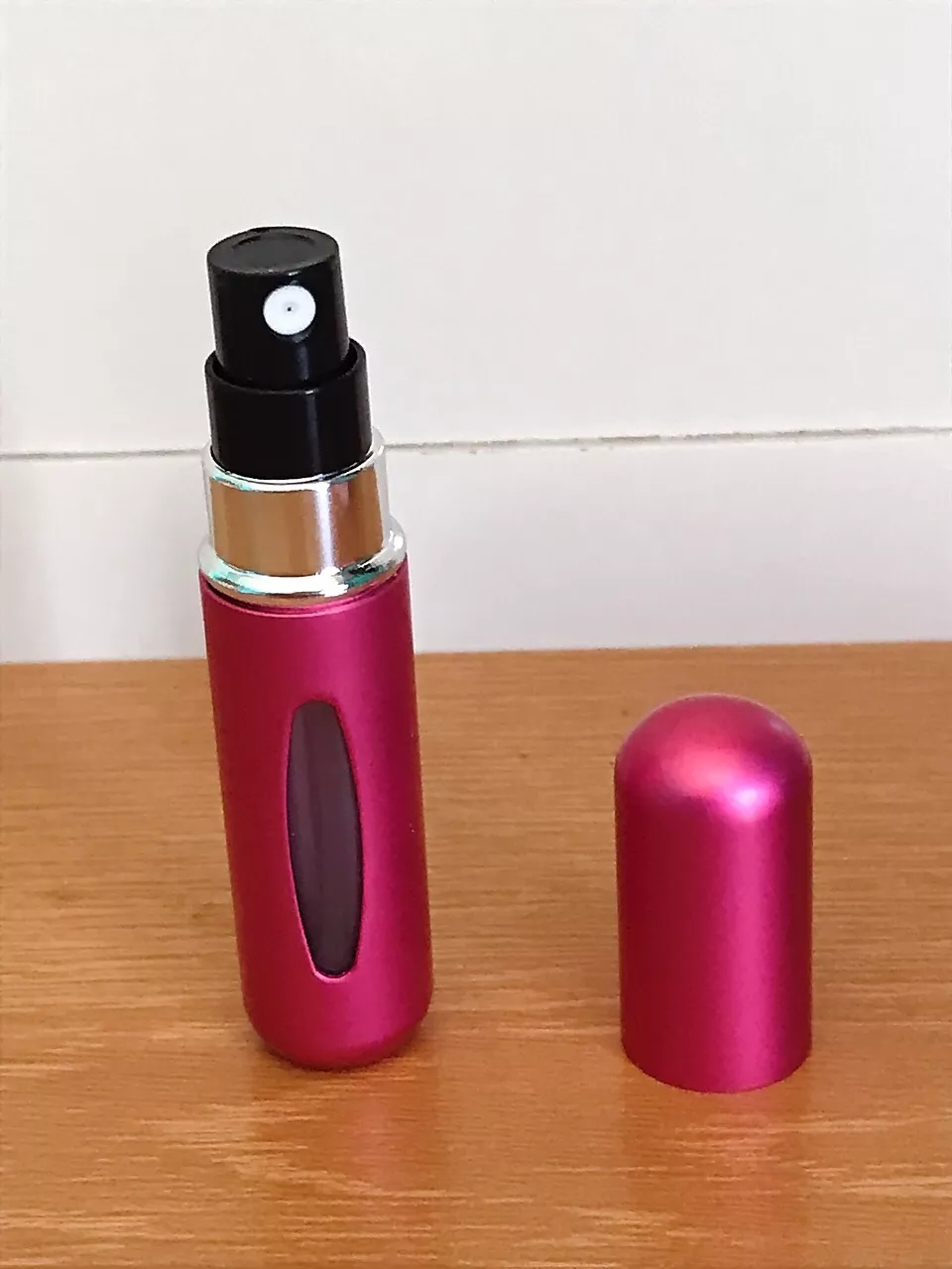 Kit Porta Perfume Recarregável 5ml Visor Portátil Antivazamento IZEFRAGRANCE POCKET photo review