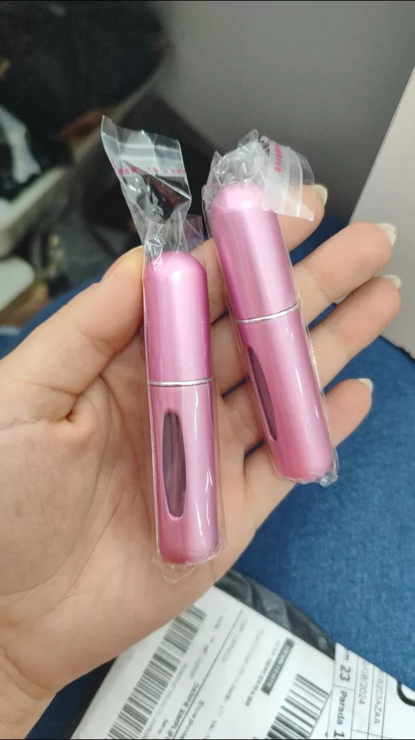 Kit Porta Perfume Recarregável 5ml Visor Portátil Antivazamento IZEFRAGRANCE POCKET photo review