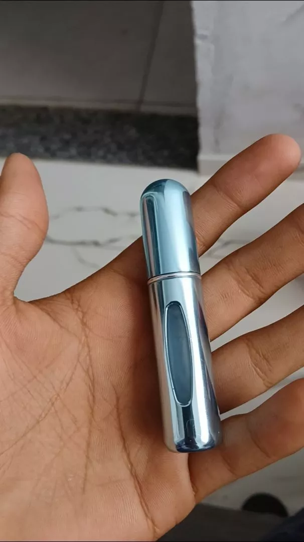 Kit Porta Perfume Recarregável 5ml Visor Portátil Antivazamento IZEFRAGRANCE POCKET photo review