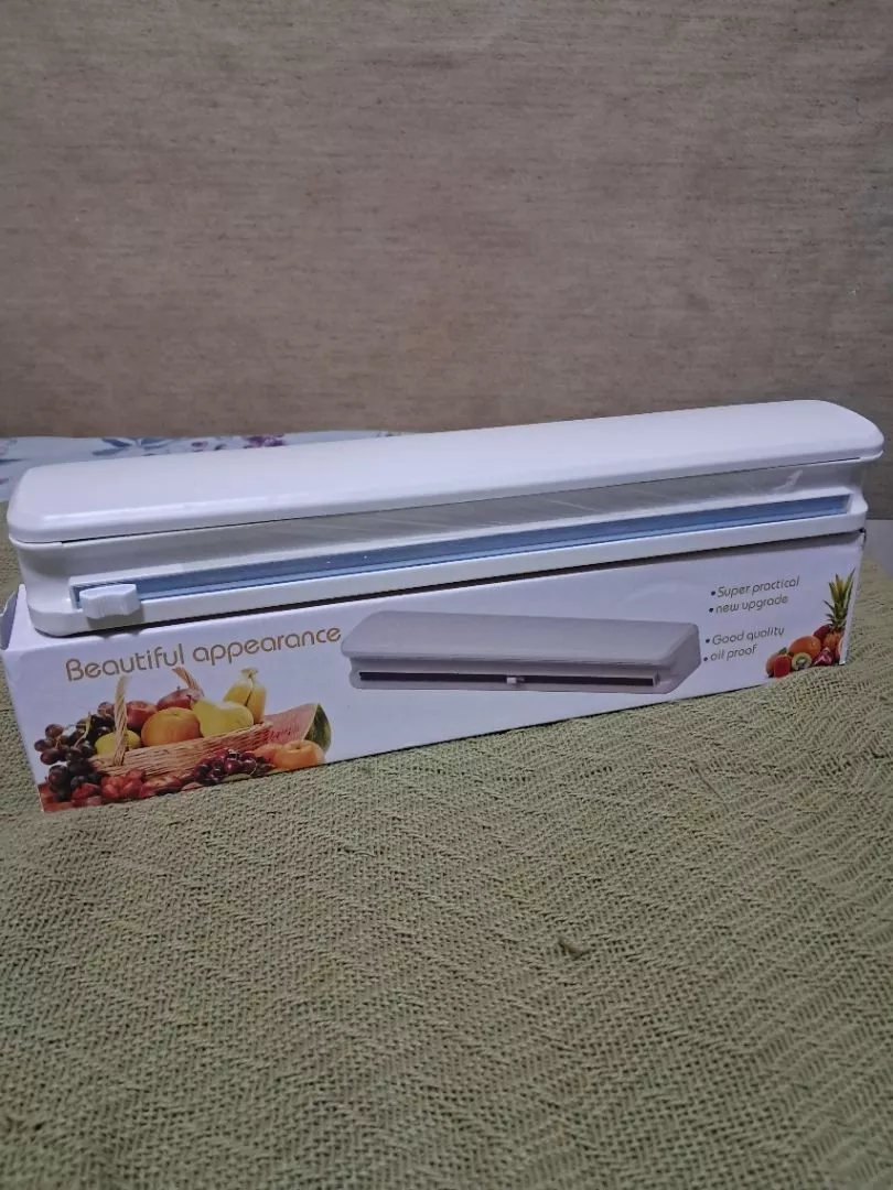 Cortador de Plástico Filme PVC Ajustável com Ventosa e Selador Magnético IZESEAL PRO photo review