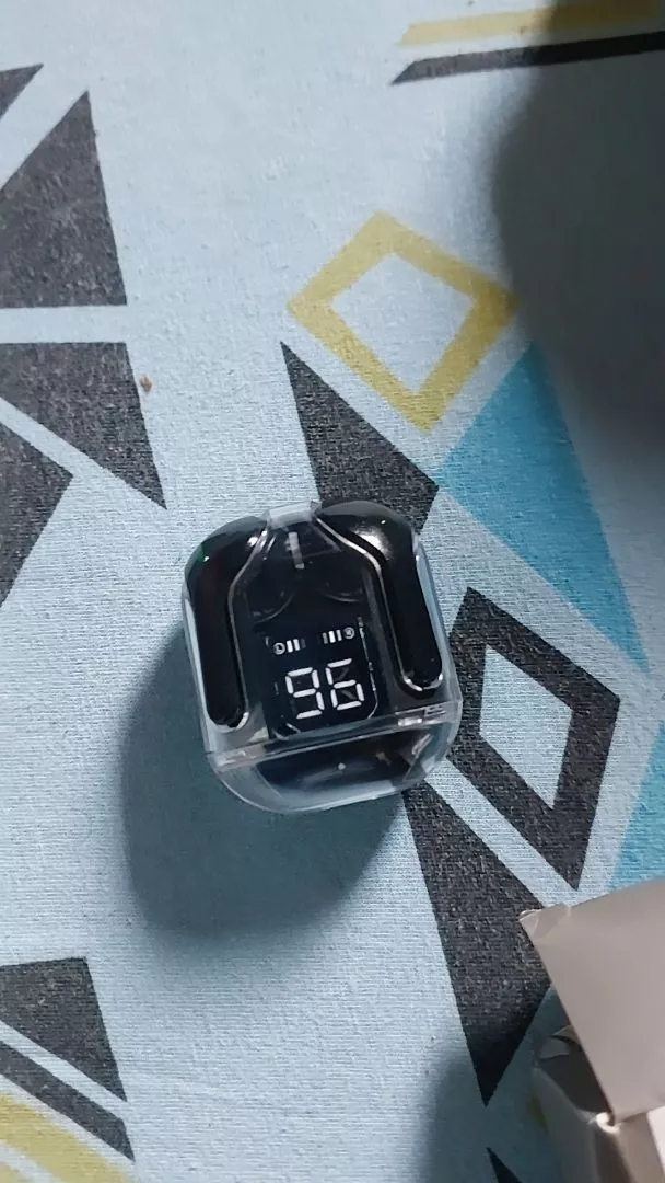 Fone de Ouvido Bluetooth 5.3 HQAi H4 Display LED Bateria Longa Duração IZEPOWER SOUND photo review