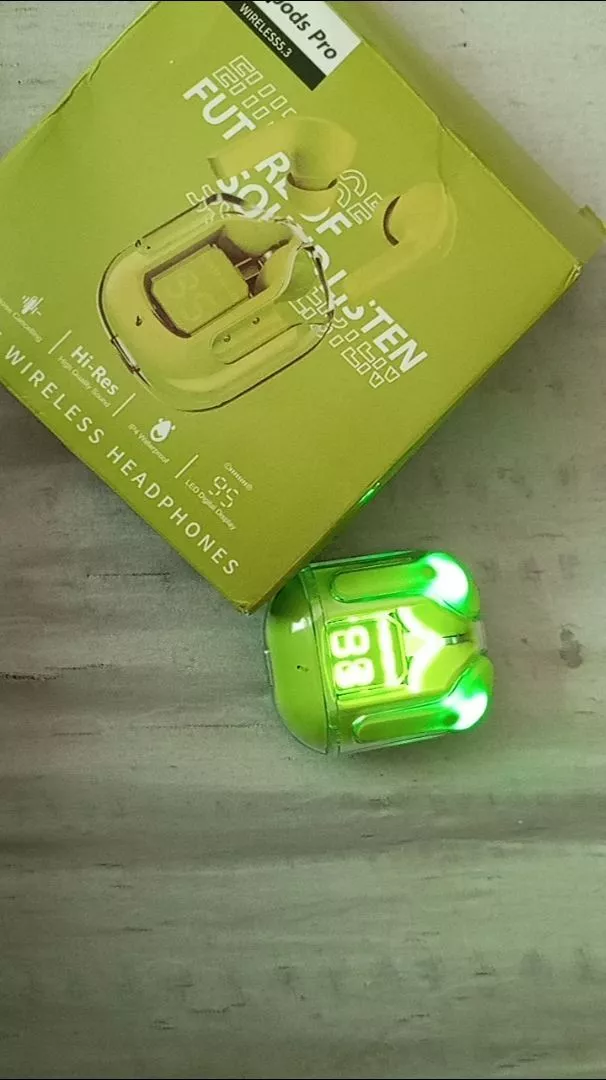 Fone de Ouvido Bluetooth 5.3 HQAi H4 Display LED Bateria Longa Duração IZEPOWER SOUND photo review