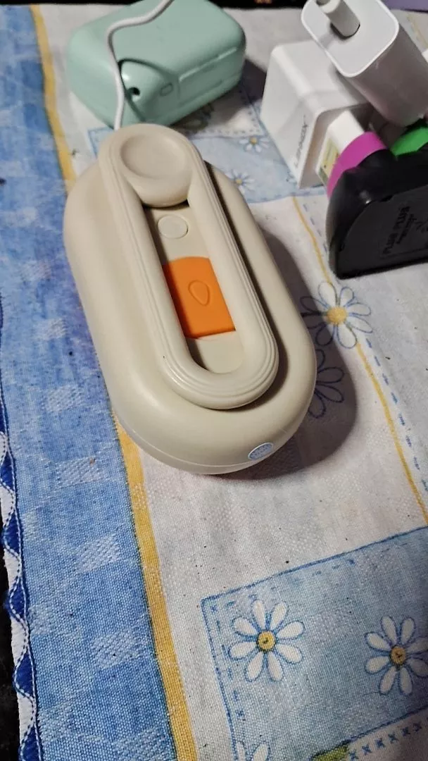 Escova Elétrica A Vapor 3 em 1 Para Gatos e Cães, Massagem, Remoção de Pelos, Recarregável - IZECARE STEAM PET photo review