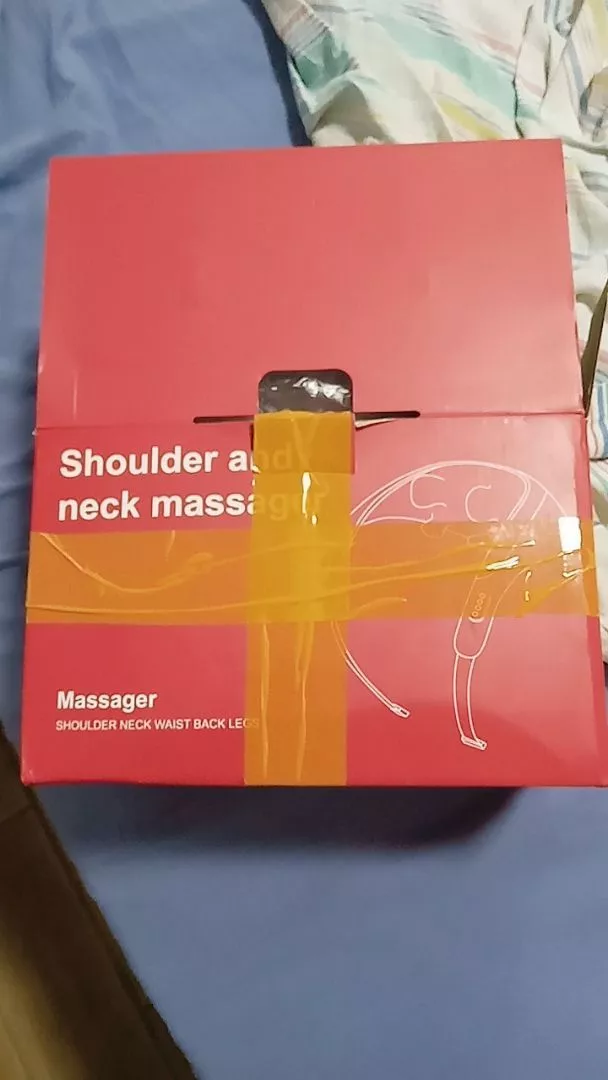 Massageador de Pescoço Sem Fio, Compressão Quente, Alívio Muscular Profundo IZEDEEP RELAX photo review
