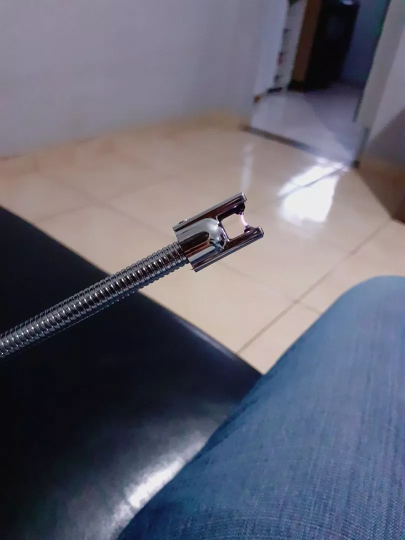 Acendedor de Plasma USB Recarregável Pescoço Flexível IZEFLAME ECO photo review