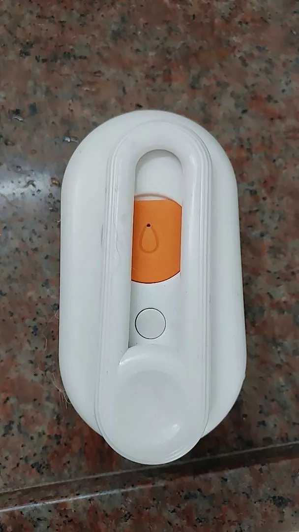 Escova Elétrica A Vapor 3 em 1 Para Gatos e Cães, Massagem, Remoção de Pelos, Recarregável - IZECARE STEAM PET photo review