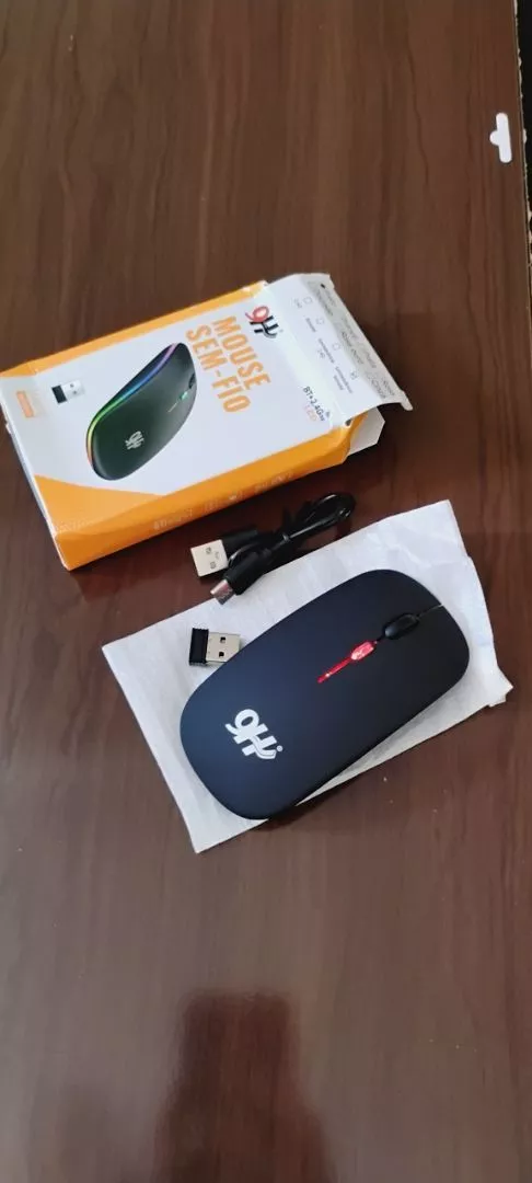 Mouse Sem Fio Recarregável RGB Bluetooth Silencioso IZECLIC PRO photo review