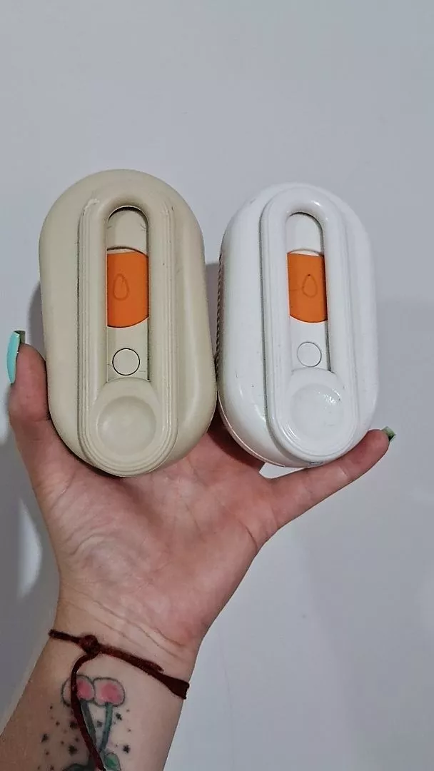 Escova Elétrica A Vapor 3 em 1 Para Gatos e Cães, Massagem, Remoção de Pelos, Recarregável - IZECARE STEAM PET photo review