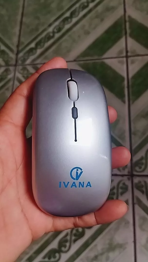 Mouse Sem Fio Recarregável RGB Bluetooth Silencioso IZECLIC PRO photo review