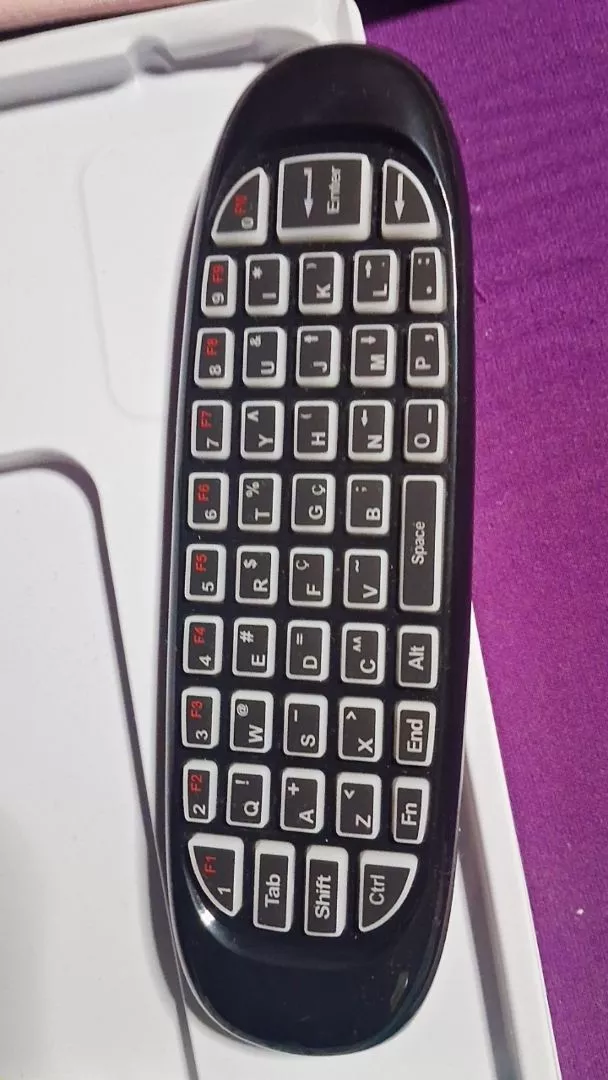Controle Air Mouse Teclado 2.4G Wireless com LED RGB Giroscópio Universal IZEWAVE PRO photo review