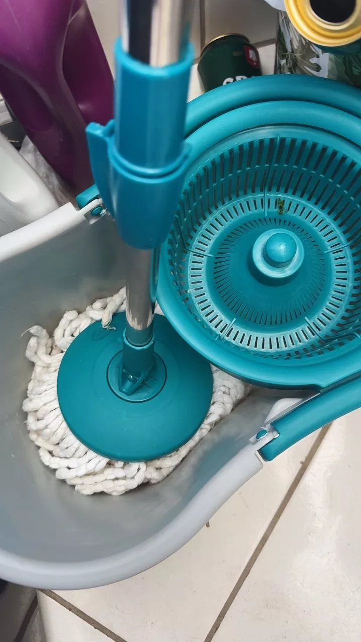 Mop Giratório Flash Limp Balde 8L Microfibra Cabo Inox Ajustável IZEPOWER CLEAN photo review