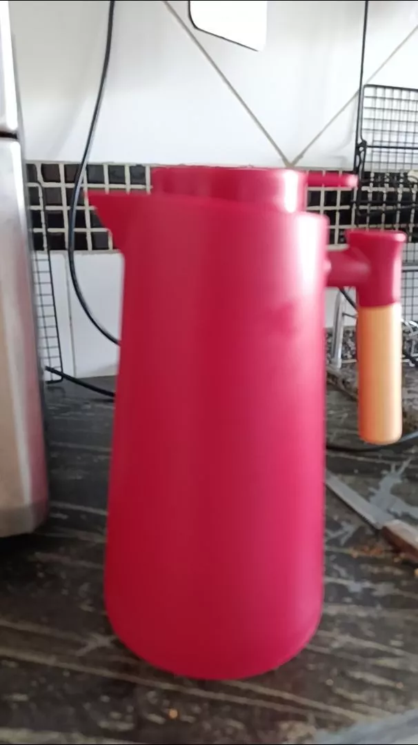 Garrafa Térmica 1 Litro Com Termômetro Led, Isolamento 24h, Cabo de Madeira IZEFRESH PRO photo review