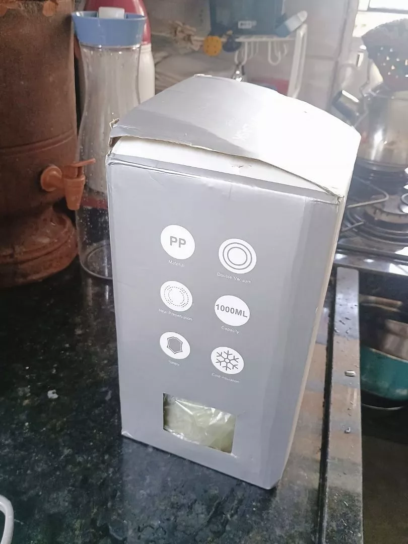 Garrafa Térmica 1L Termômetro LED Madeira Café Chás IZEHOT ELITE photo review