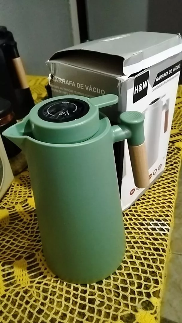 Garrafa Térmica 1 Litro Com Termômetro Led, Isolamento 24h, Cabo de Madeira IZEFRESH PRO photo review