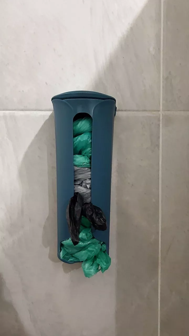 Suporte Multiuso para Sacolas Plásticas, Fixação Adesiva, Compacto para Cozinha e Banheiro IZECLEAN FIT photo review