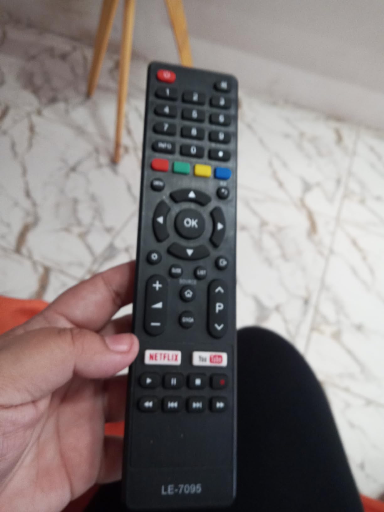 Controle Remoto Universal Smart TV Philco Preto Infravermelho Pronto Uso Imediato IZECLICK PRO photo review