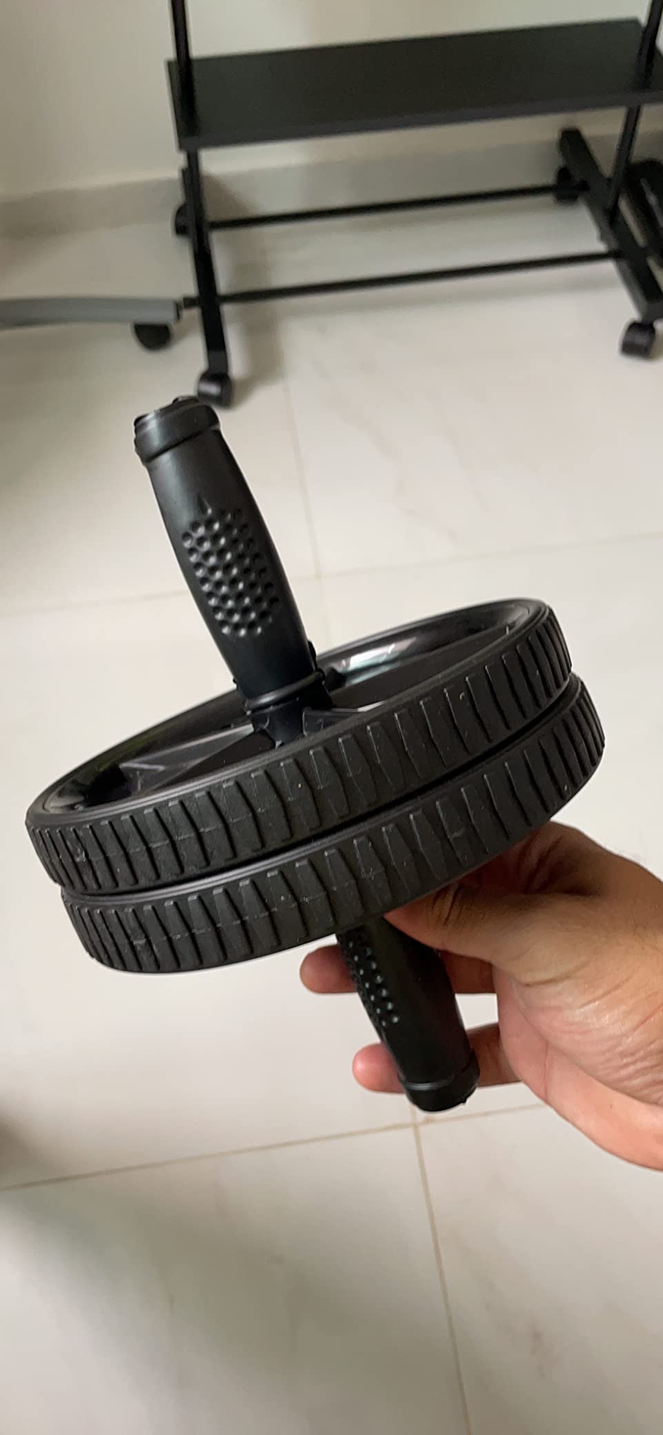 Roda Abdominal Dupla Rolo Fitness Preto 18cm com Apoio Joelho Premium IZECORE PRO photo review