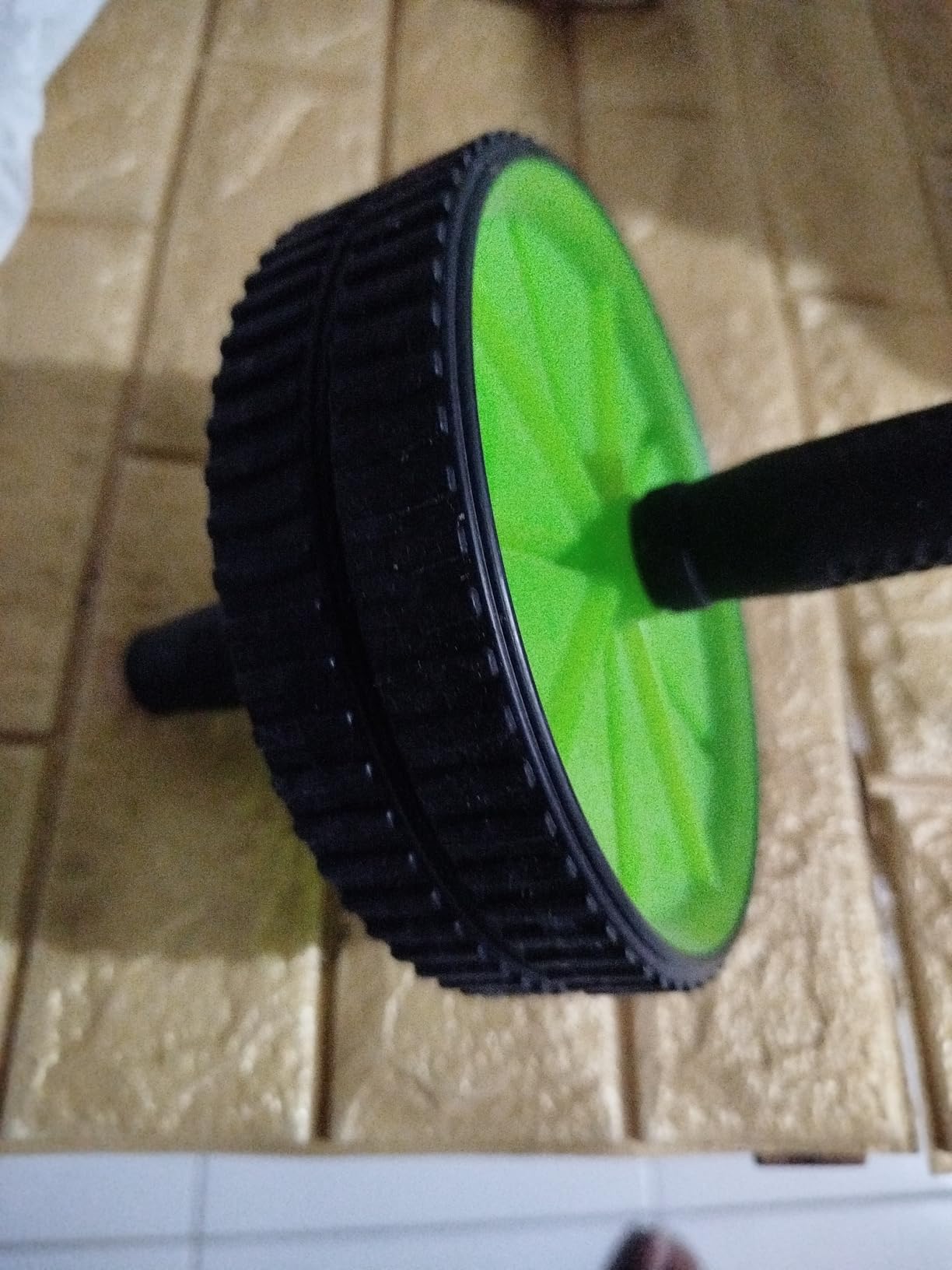 Roda Abdominal Dupla Rolo Fitness Preto 18cm com Apoio Joelho Premium IZECORE PRO photo review