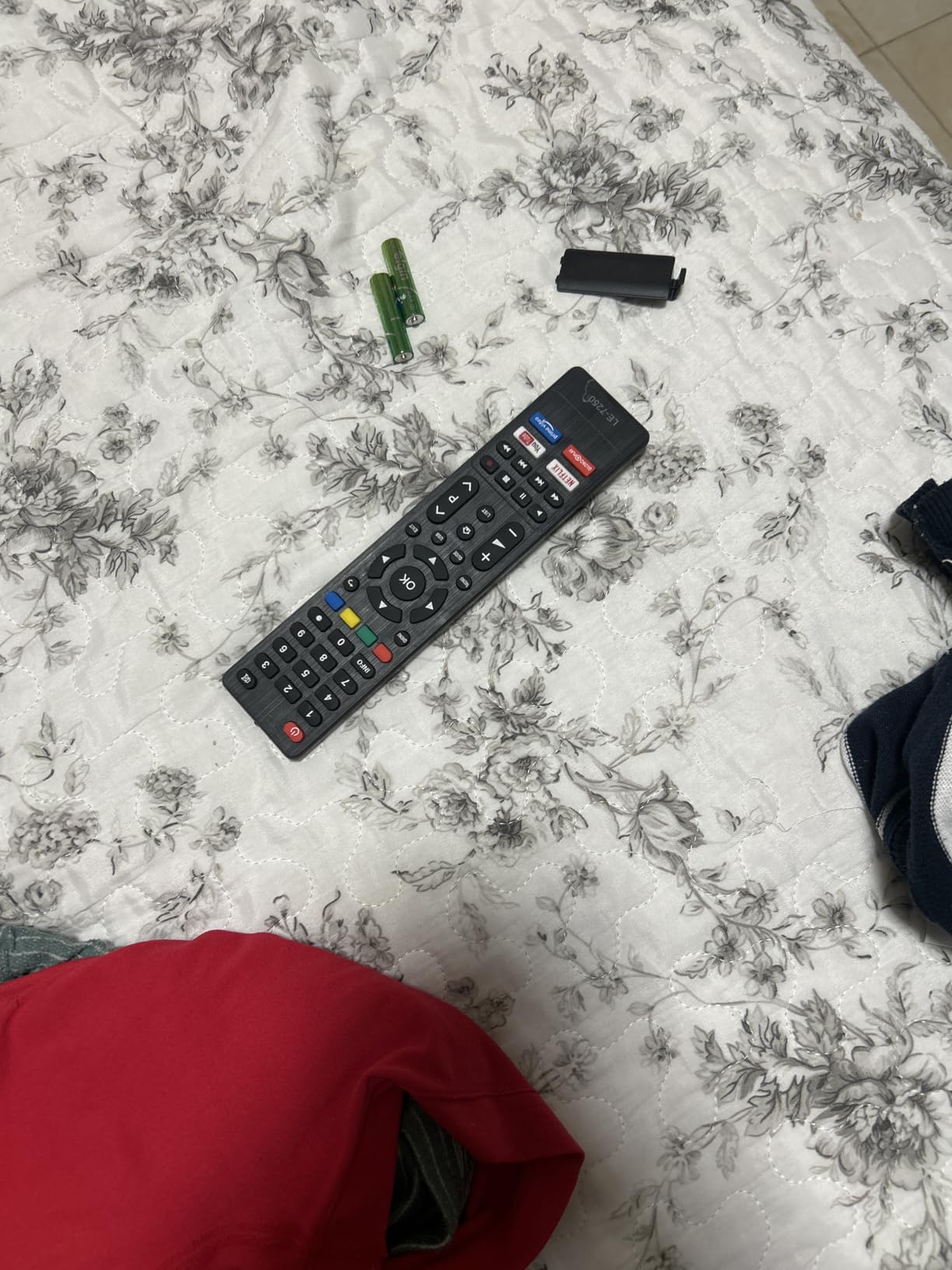 Controle Remoto Universal Smart TV Philco Preto Infravermelho Pronto Uso Imediato IZECLICK PRO photo review