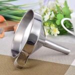 Funil de Cozinha Aço Inox 12cm Com Alça Lateral Bico Preciso Premium IZEFLOW PRO