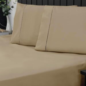 Jogo de Cama Casal Percal 400 Fios Fendi 3 Peças Antiácaro Anti-Pilling Toque Macio IZECOMFORT PRO Jogo de Cama Casal Percal 400 Fios Fendi 3 Peças Antiácaro Anti-Pilling Toque Macio IZECOMFORT PRO