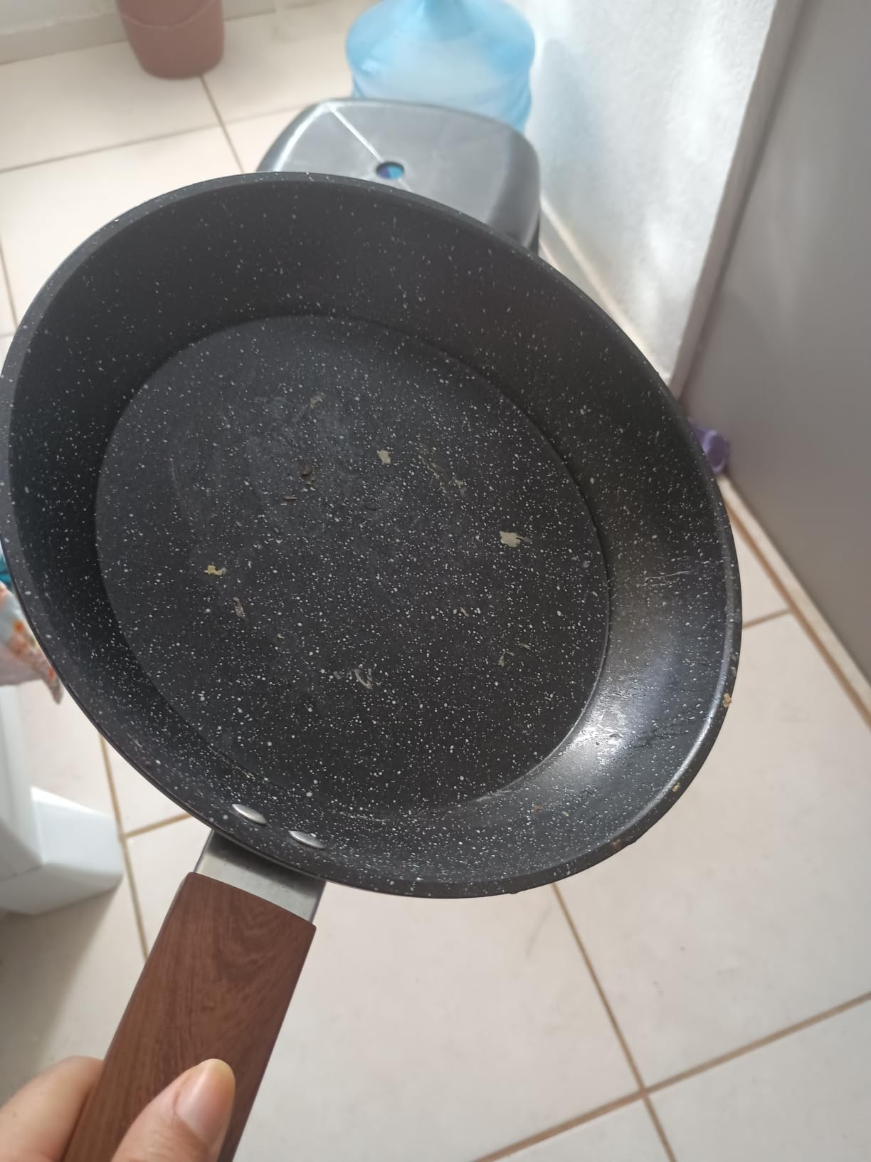 Frigideira Cerâmica 24cm 2,5L Antiaderente Fundo Indução Cabo Madeira Premium IZECOOK MAX photo review