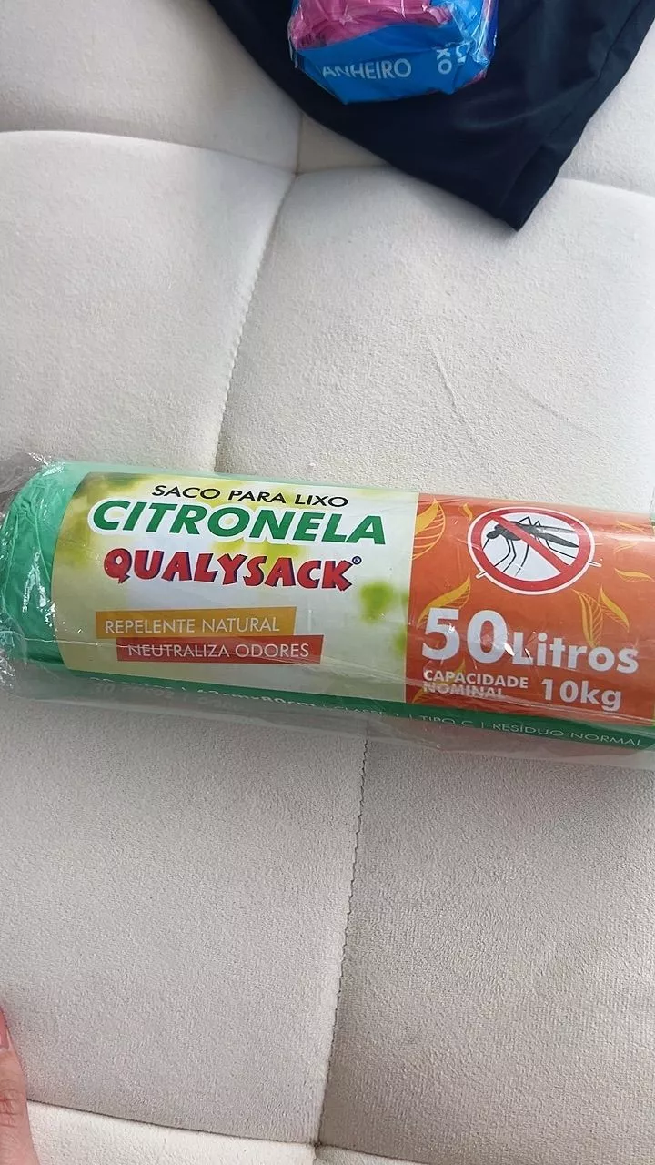 Embalixo Saco de Lixo Verde 50L Reforçado Perfumado Repelente 30 Unidades IZEGUARD PRO photo review