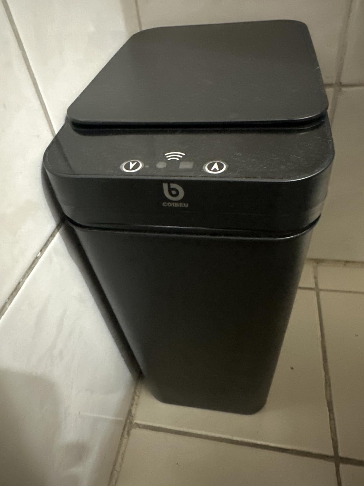 Lixeira Inteligente 12L Sensor Automático Infravermelho Branca Slim Silenciosa IZEHYGEN PRO photo review