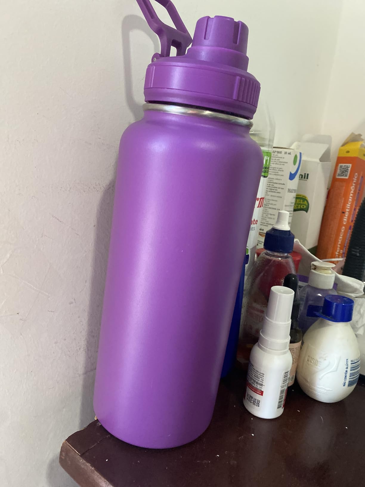 Garrafa Térmica 1L Aço Inox 304 Parede Dupla Antivazamento 24h Alça Articulada IZETHERMO PRO photo review