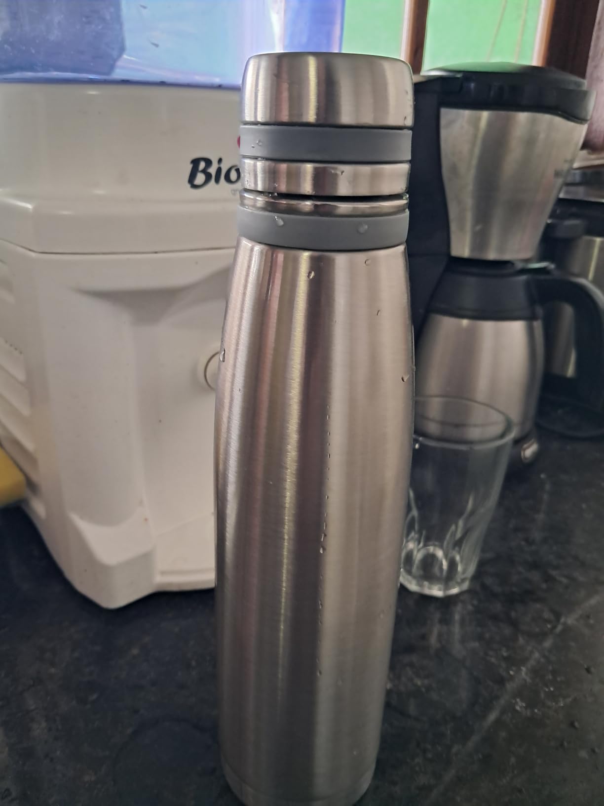 Garrafa Térmica 1L Inox 304 Tampa Rosca Alça Emborrachada Premium IZEKEEP MAX photo review