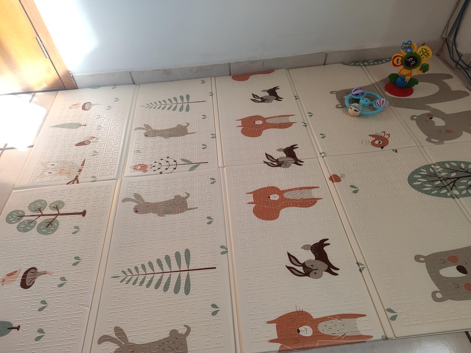 Tapete Térmico Infantil Dupla Face 1,80x1,50m Impermeável Antiderrapante Macio IZEKIDS PLAY photo review
