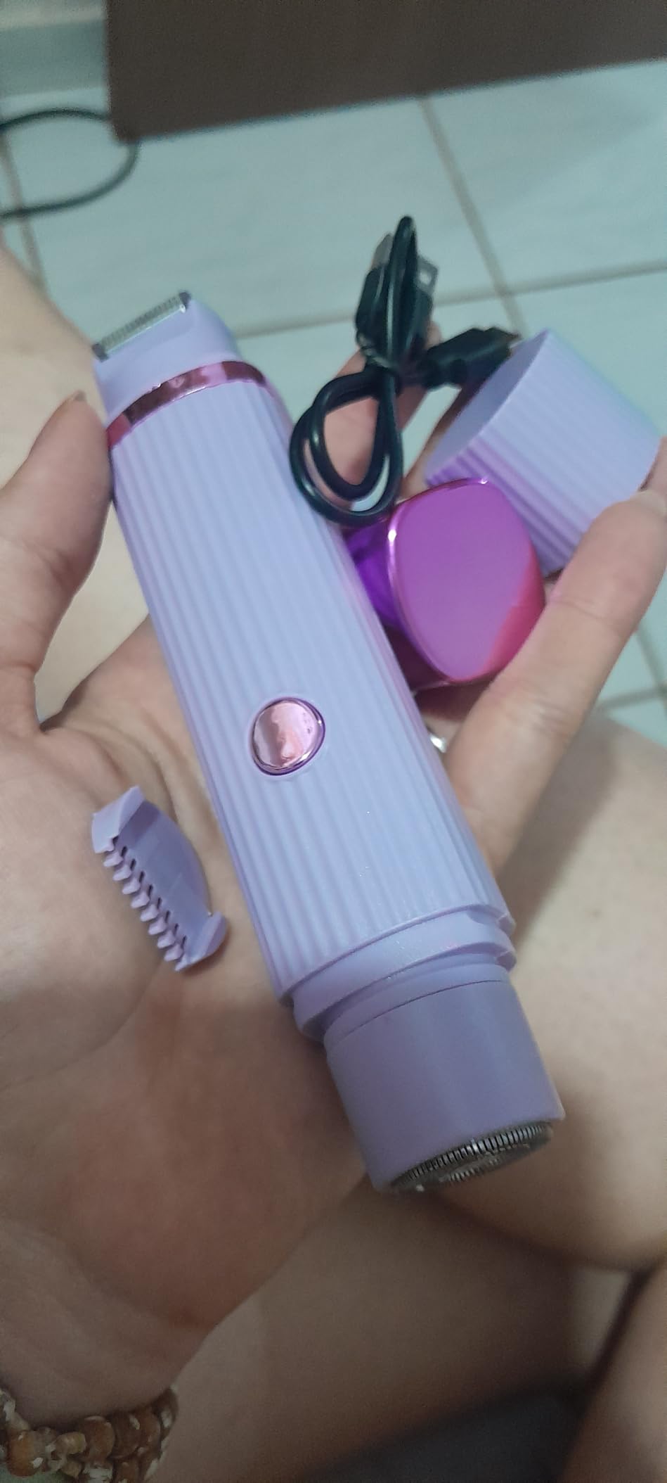 Depilador Elétrico Feminino 2 em 1 Recarregável USB, Portátil e Indolor para Corpo e Rosto, com Cabeça Dupla IZECARE photo review