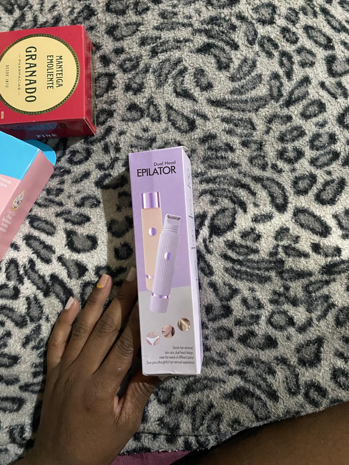 Depilador Elétrico Feminino 2 em 1 Recarregável USB, Portátil e Indolor para Corpo e Rosto, com Cabeça Dupla IZECARE photo review